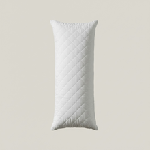 Lade das Bild in den Galerie-Viewer, Seitenschläferkissen 145 cm – ergonomisch, allergikergeeignet & Made in Germany