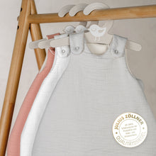 Lade das Bild in den Galerie-Viewer, Premium Baby-Schlafsack aus zertifizierter Musselin-Baumwolle
